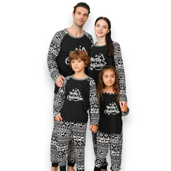 Christmas Toddler Pj Set - Picture 2 of 6